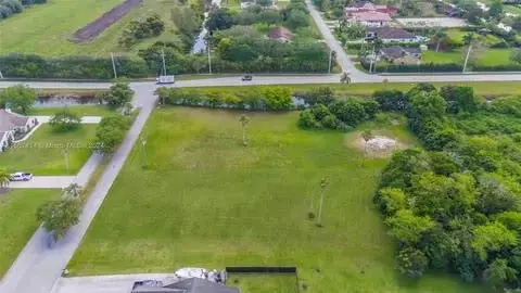 15400 SW 31st St, Davie, FL 33331