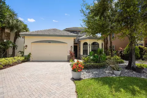 10330 Medicis Pl, Wellington, FL 33449