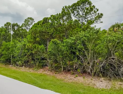2262 SE Rock Springs Dr #LOT 29, Port Saint Lucie, FL 34952