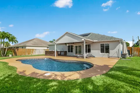 6162 NW Deville Cir, Port Saint Lucie, FL 34953