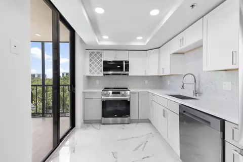 7835 Lakeside Blvd #952, Boca Raton, FL 33434