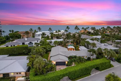 51 Colony Rd, Jupiter Inlet Colony, FL 33469