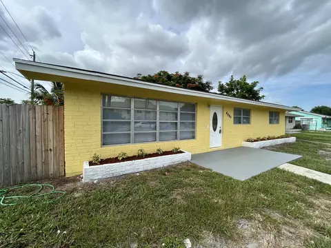 4985 Elmhurst Rd, West Palm Beach, FL 33417