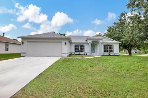 1898 SW Effland Ave, Port Saint Lucie, FL 34953