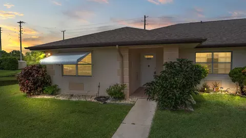 5797 Moss Ct #4, Fort Pierce, FL 34982