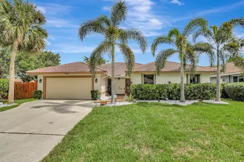 7202 NW 40th St, Coral Springs, FL 33065