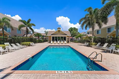1647 SE Pomeroy St, Stuart, FL 34997 photo 1