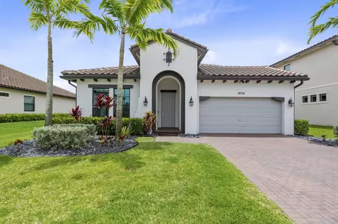 1404 Whitcombe Dr, Royal Palm Beach, FL 33411