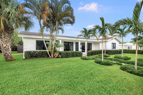 375 Valley Forge Rd, West Palm Beach, FL 33405