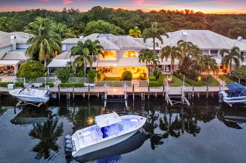 14386 Cypress Island Ct, Palm Beach Gardens, FL 33410