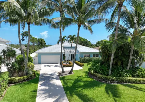 10641 SE Le Parc Way, Jupiter, FL 33469