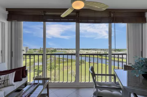 14426 Amberly Ln #703, Delray Beach, FL 33446