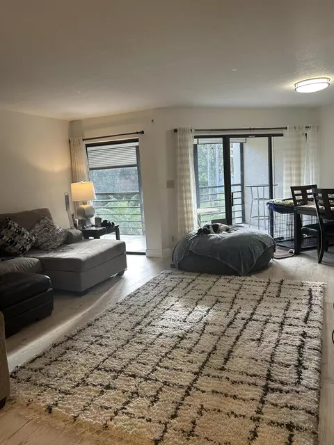 5800 Camino Del Sol #206, Boca Raton, FL 33433