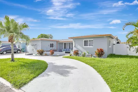 6570 NW 2nd St, Margate, FL 33063