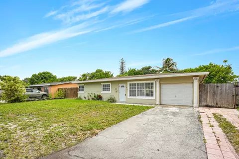 1671 NW 1st Ter, Pompano Beach, FL 33060
