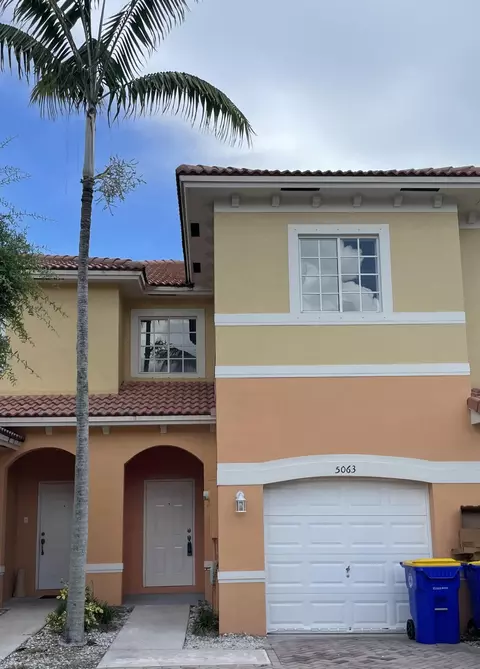 5063 SE Mariner Garden Cir, Stuart, FL 34997