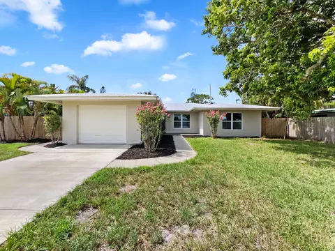 1040 NW 16th St, Stuart, FL 34994