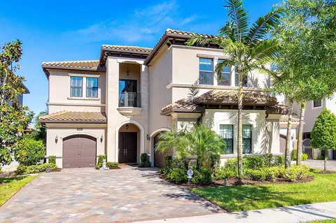 9865 Bozzano Dr, Delray Beach, FL 33446