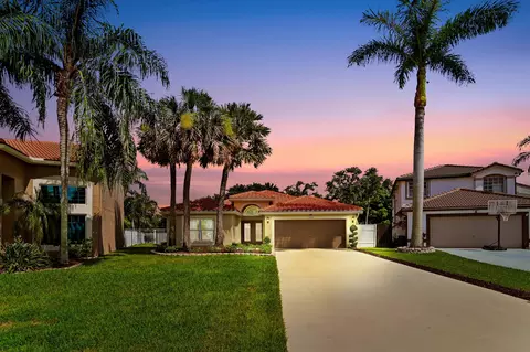 8193 White Rock Cir, Boynton Beach, FL 33436