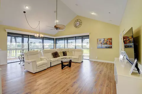 19391 Sabal Lake Dr #5028, Boca Raton, FL 33434