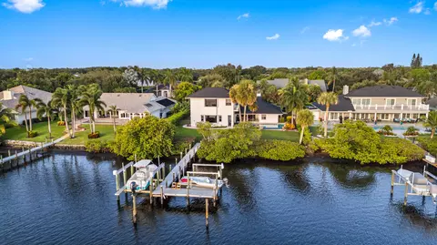 18779 SE River Ridge Rd, Tequesta, FL 33469