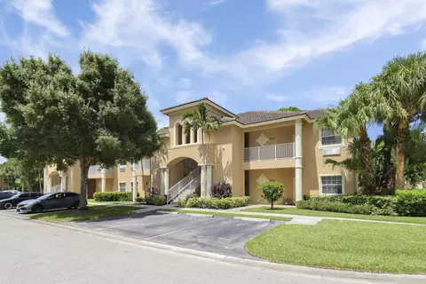 8028 Carnoustie Pl #3813, Port Saint Lucie, FL 34986