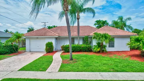 901 SW 4th St, Boca Raton, FL 33486