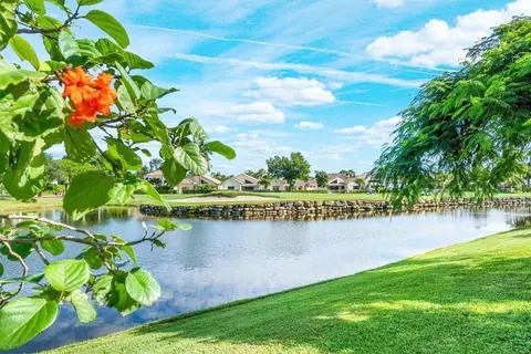 5208 Lake Catalina Dr #D, Boca Raton, FL 33496