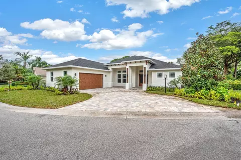660 Summerwood Ln SW, Vero Beach, FL 32962
