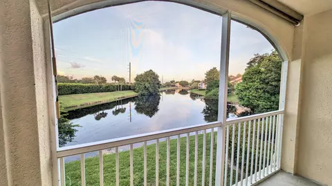 815 W Boynton Beach Blvd #3-204, Boynton Beach, FL 33426