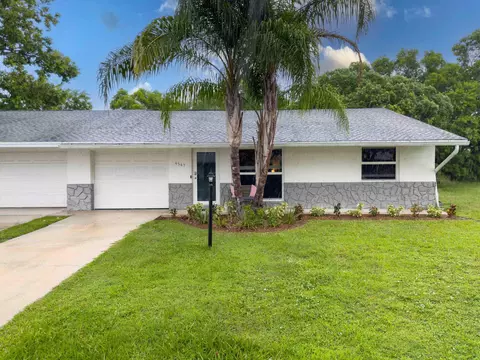 4547 SE Geneva Dr, Stuart, FL 34997