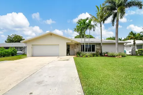 1341 SW 27th Ave, Boynton Beach, FL 33426