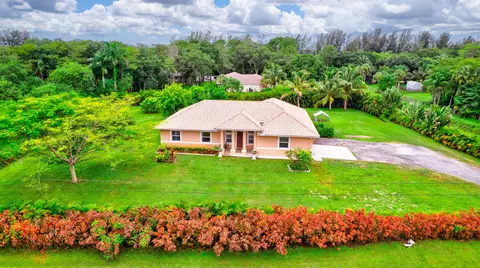 16754 61st Pl N, The Acreage, FL 33470