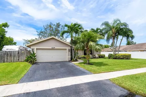 9587 Ohio Pl, Boca Raton, FL 33434