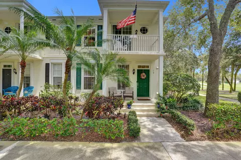114 Courtenay Ct, Jupiter, FL 33458