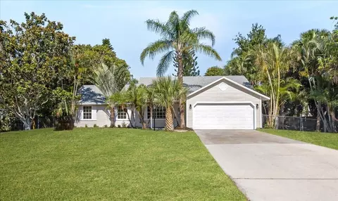 1000 Carnation Dr, Sebastian, FL 32958