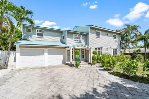 1550 S Florida Mango Rd, Lake Clarke Shores, FL 33406