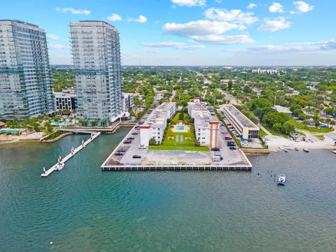 4500 N Flagler Dr #A18, West Palm Beach, FL 33407