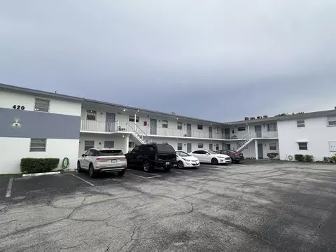 420 W Palm St #27, Lantana, FL 33462