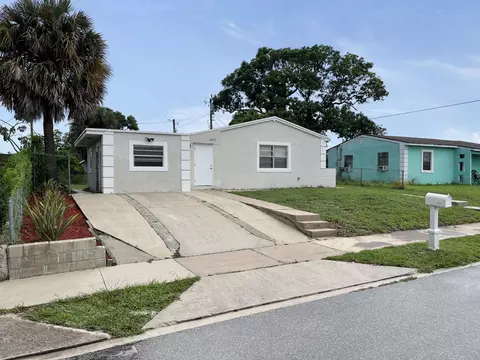 1517 14th Ave S, Lake Worth, FL 33460