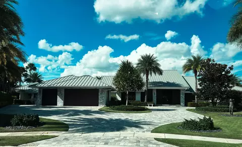 16519 Ironwood Dr, Delray Beach, FL 33445