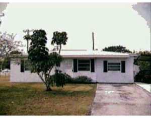 19170 SE Robert Dr, Jupiter, FL 33469 photo 1