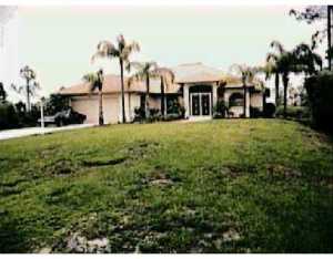 694 SE Ashley Oaks Way, Stuart, FL 34997 photo 1