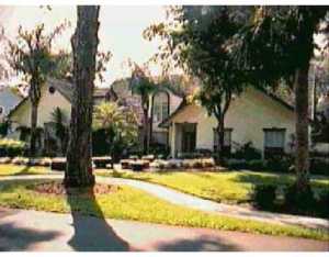 2770 E Hampton Cir, Delray Beach, FL 33445 photo 1