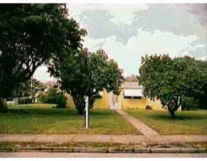 225 SE 36th Ave, Boynton Beach, FL 33435 photo 1