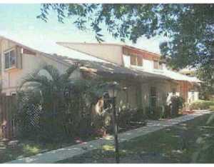 202 Maplecrest Dr, Jupiter, FL 33458 photo 1