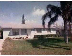 212 E Whitney Dr, Jupiter, FL 33458 photo 1
