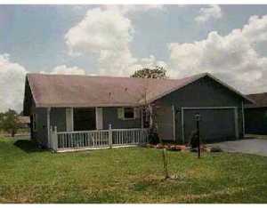 4190 SE Jacaranda, Stuart, FL 34997 photo 1