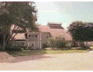 28 Shady Ln, Jupiter, FL 33469 photo 1