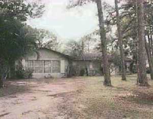 4064 SE Dixie Ross Rd, Stuart, FL 34997 photo 1